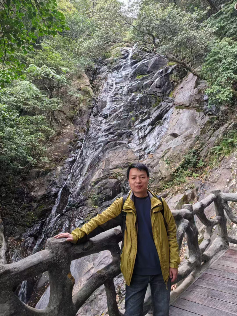 億天凈化丨開(kāi)工大吉暨梧桐山登頂祈福活動(dòng)圓滿(mǎn)結(jié)束
